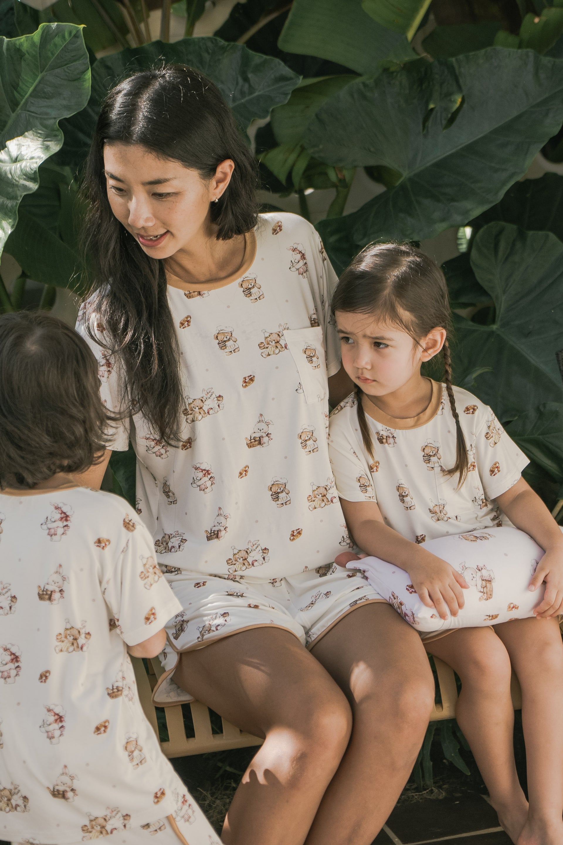 Bakery Cafe Adult Lounge Wear