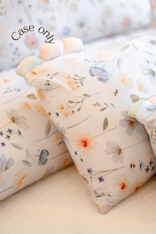 [Case] Floral Soiree Bamboo Pillow