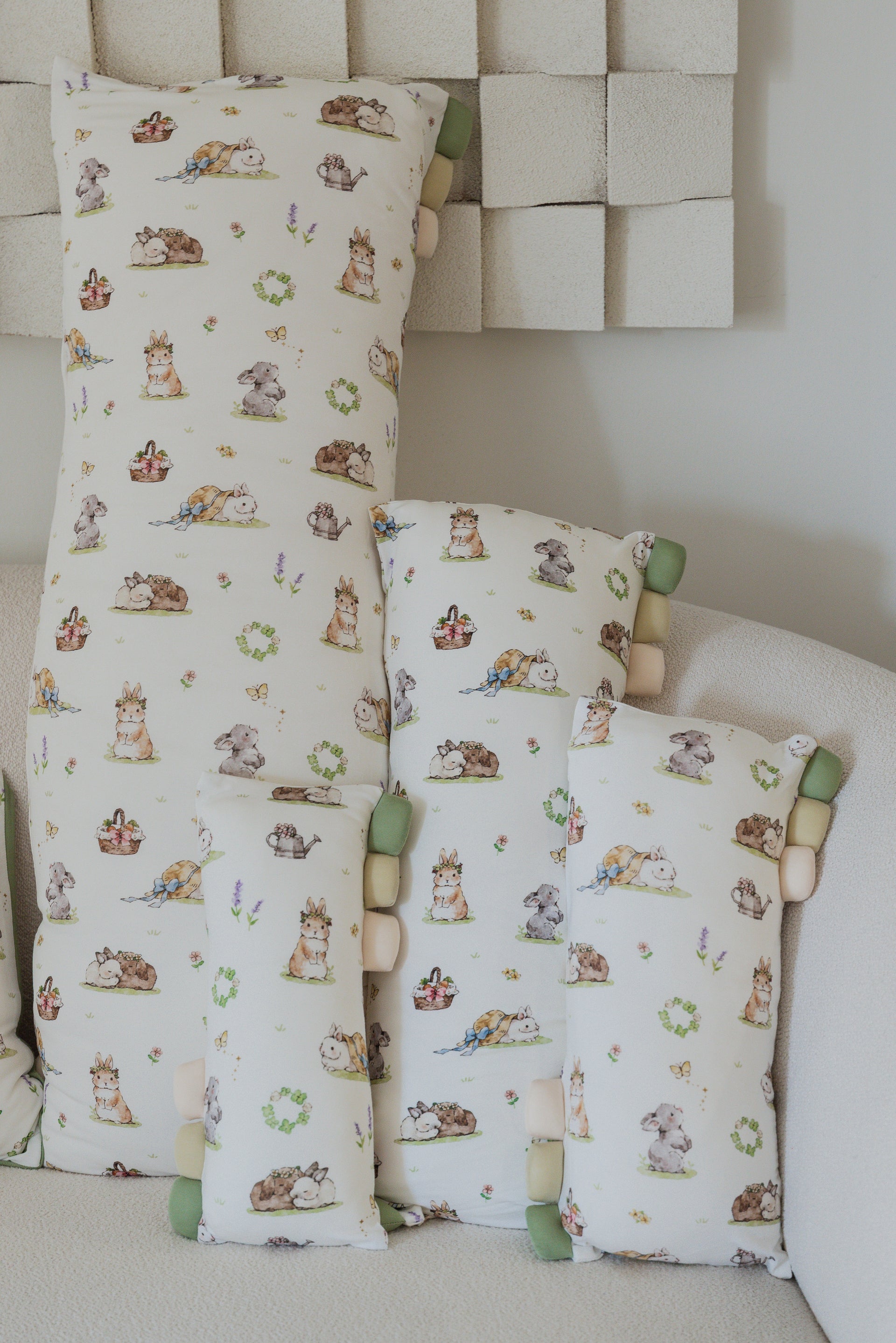 [Pillow] - Clover Bunnies (Cream Base)