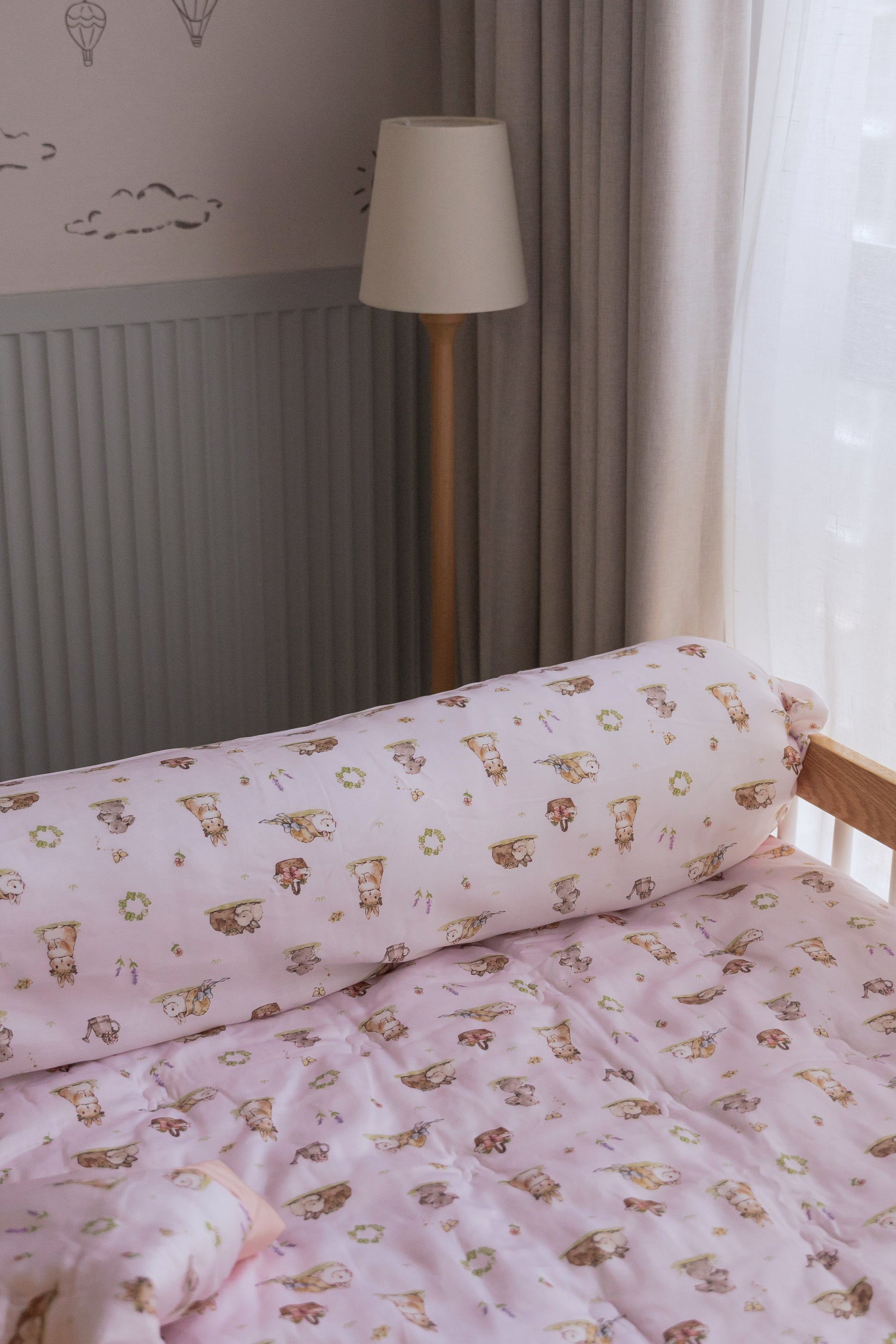 [Adult Bolster] - Clover Bunnies (Pink Base) Adult Tencel Bolster Case (PREORDER)