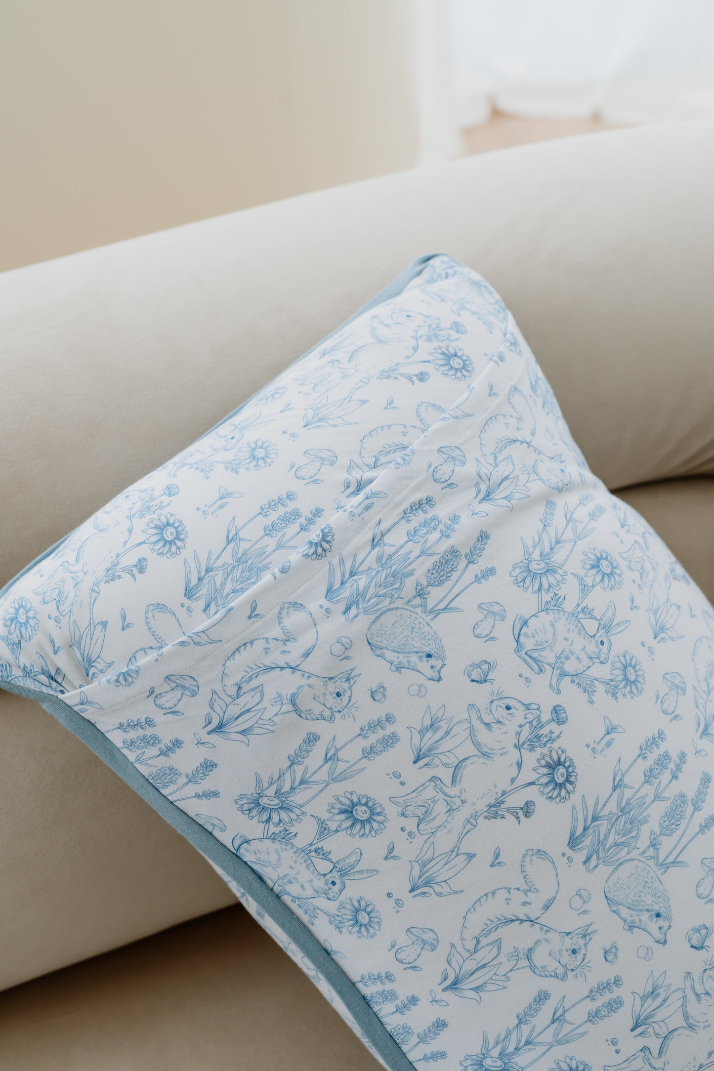 [Case] Secret Garden Bamboo Pillow Case