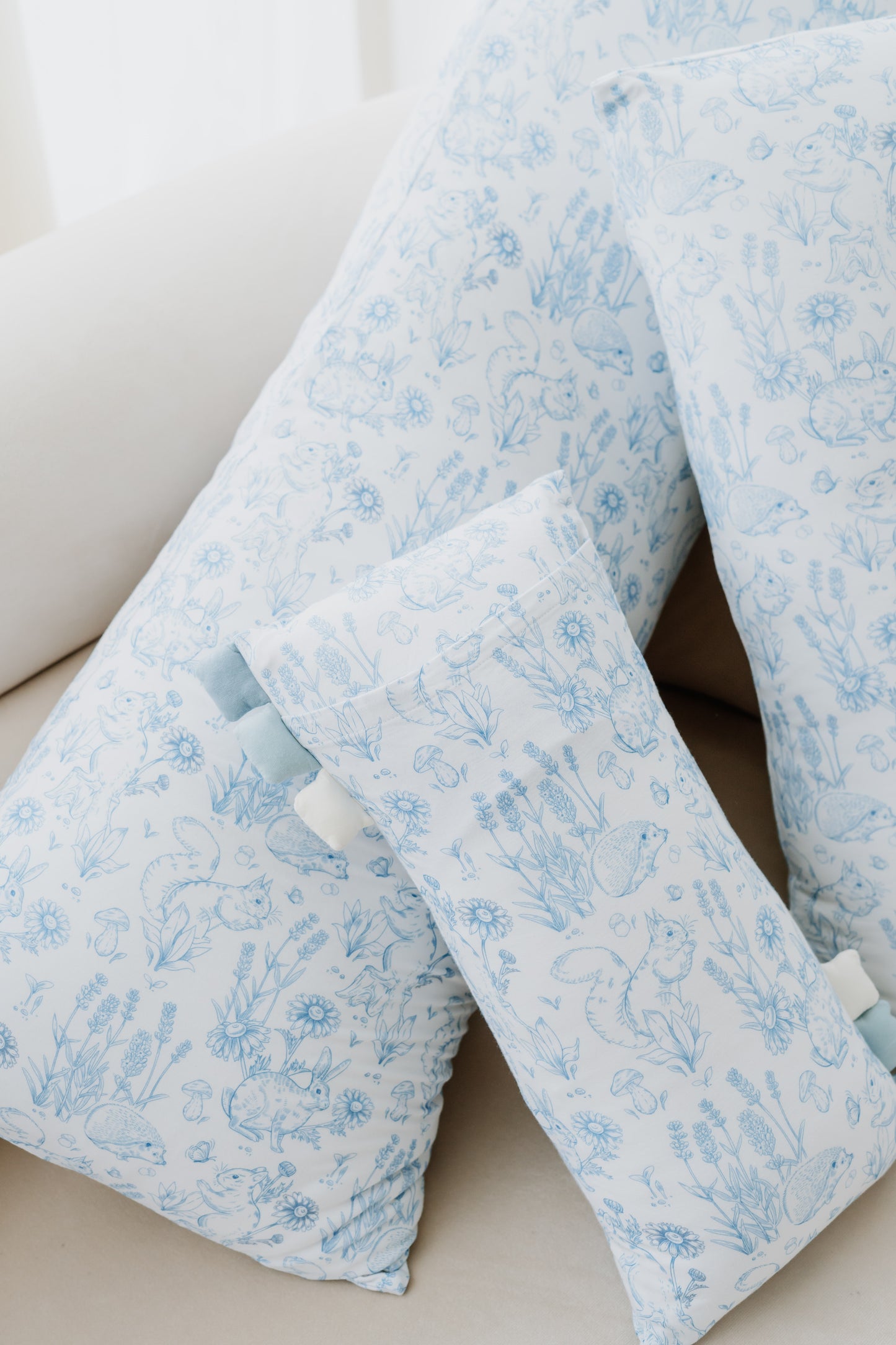 [Pillow] Secret Garden Bamboo Pillow