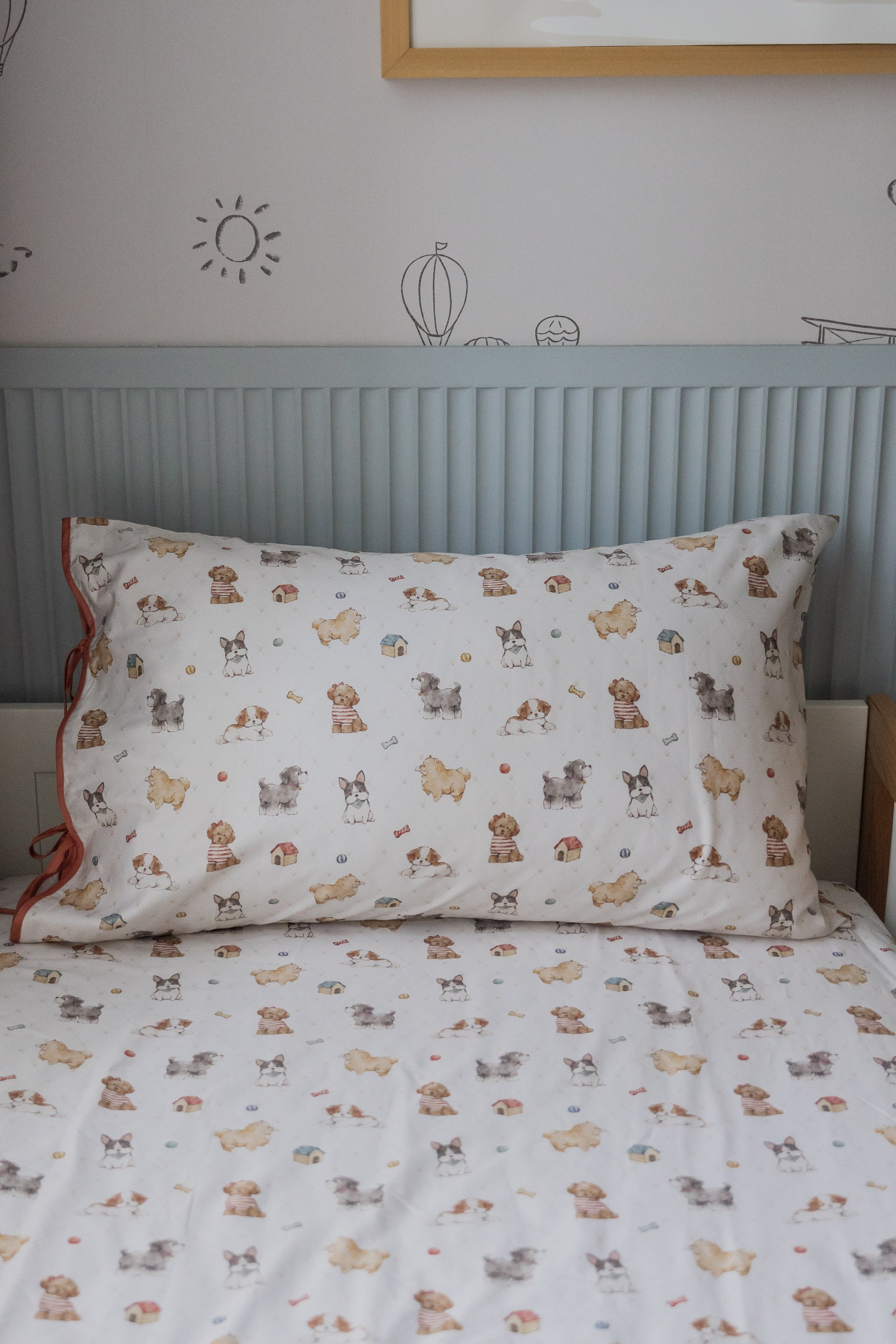 [Adult Pillowcase] - Playful Paws Adult Pillowcase (Cotton Sateen) (PREORDER)