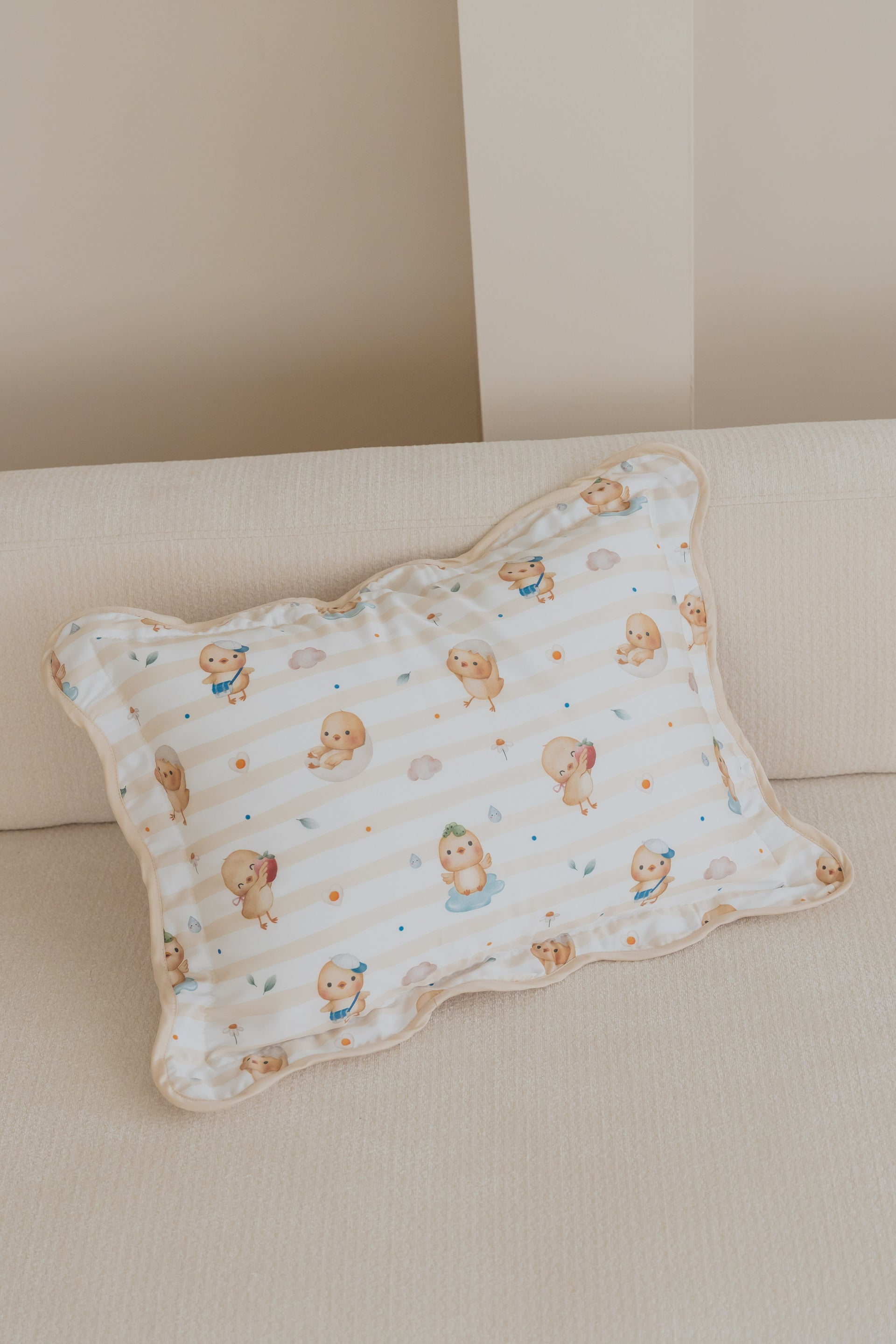 [Tencel Waterproof Pillowcase] - Sunny Side Chick