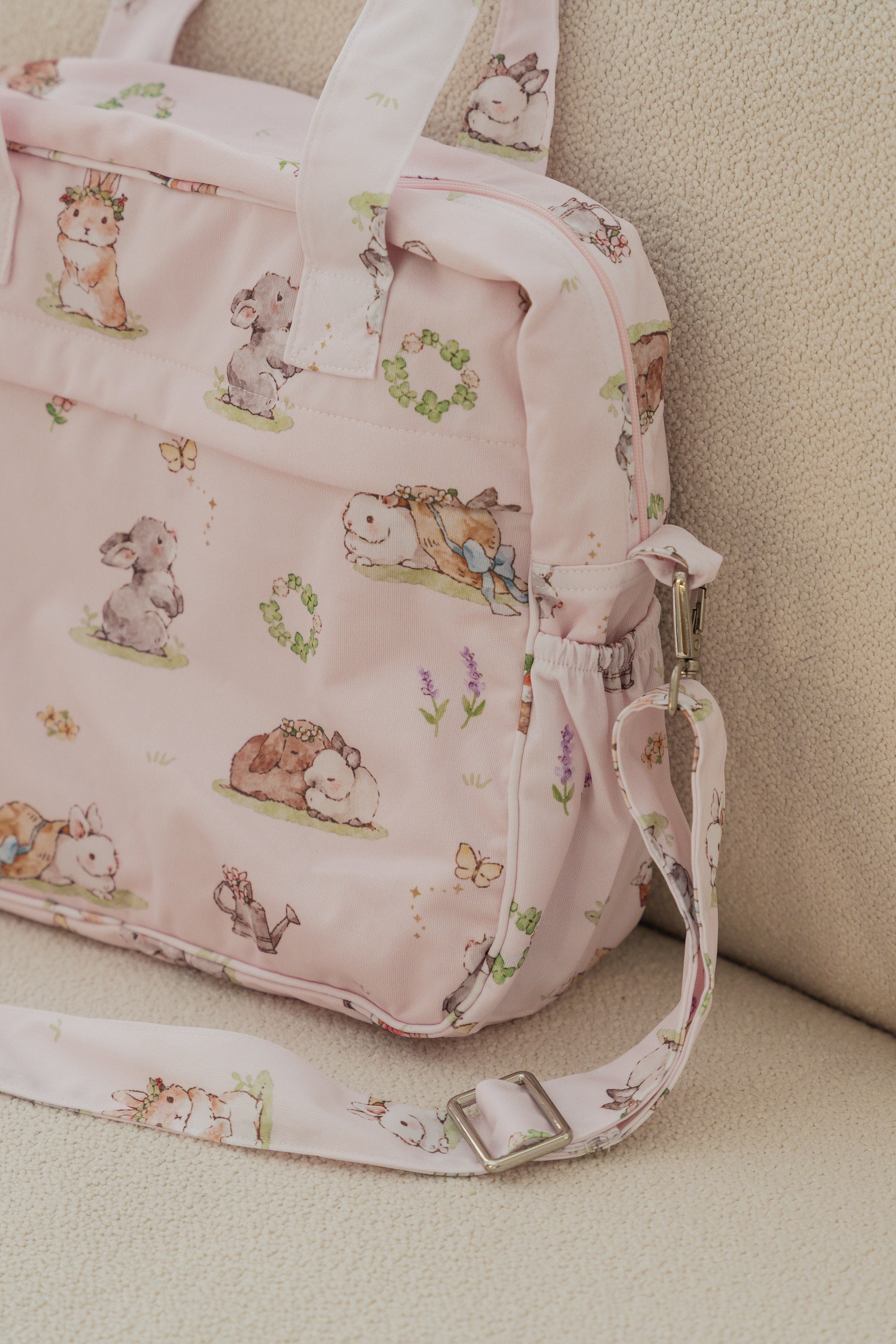 [Wetbag] - Clover Bunnies (Pink Base)