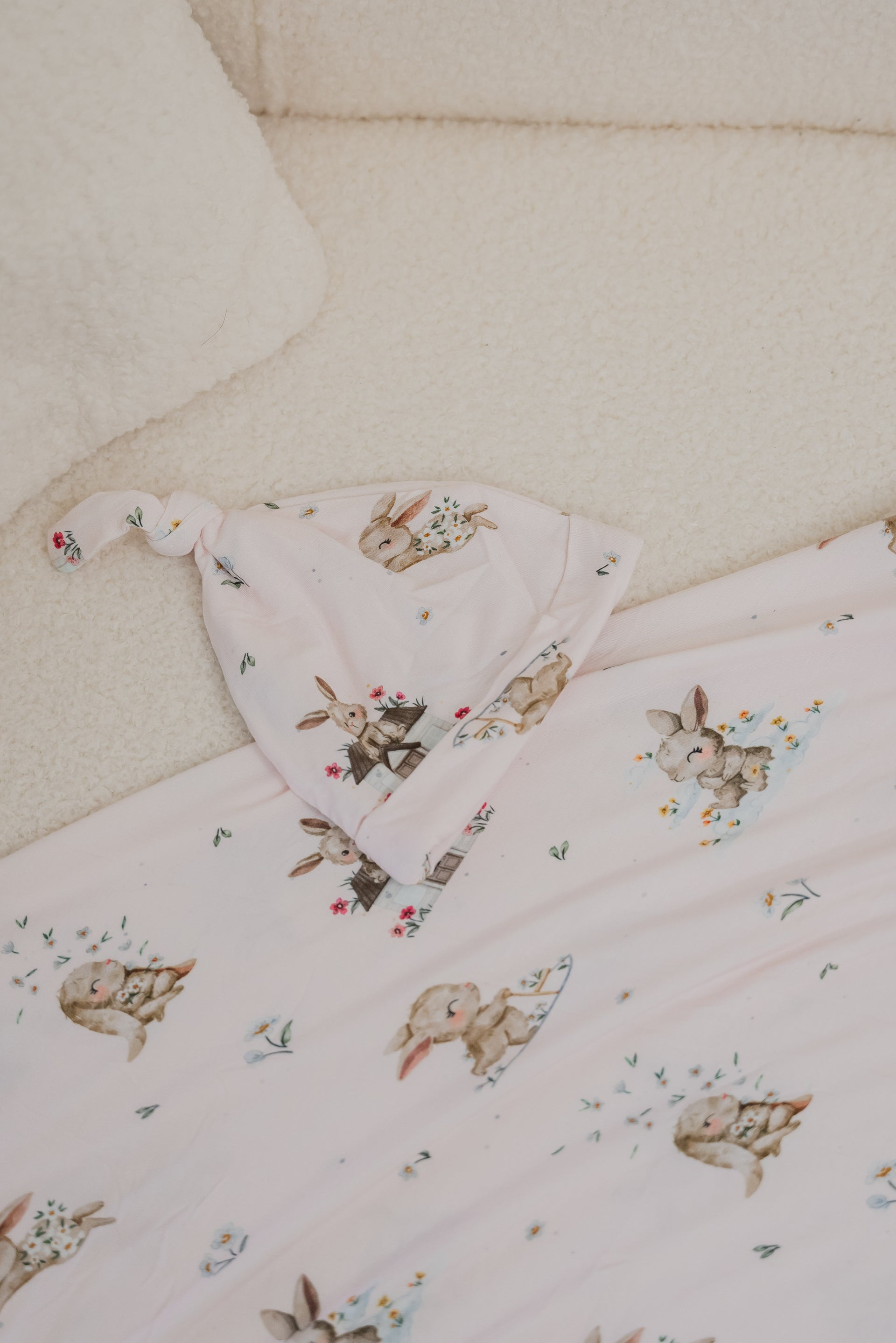 [Blanket] Bunnies Meadow Bamboo Swaddle