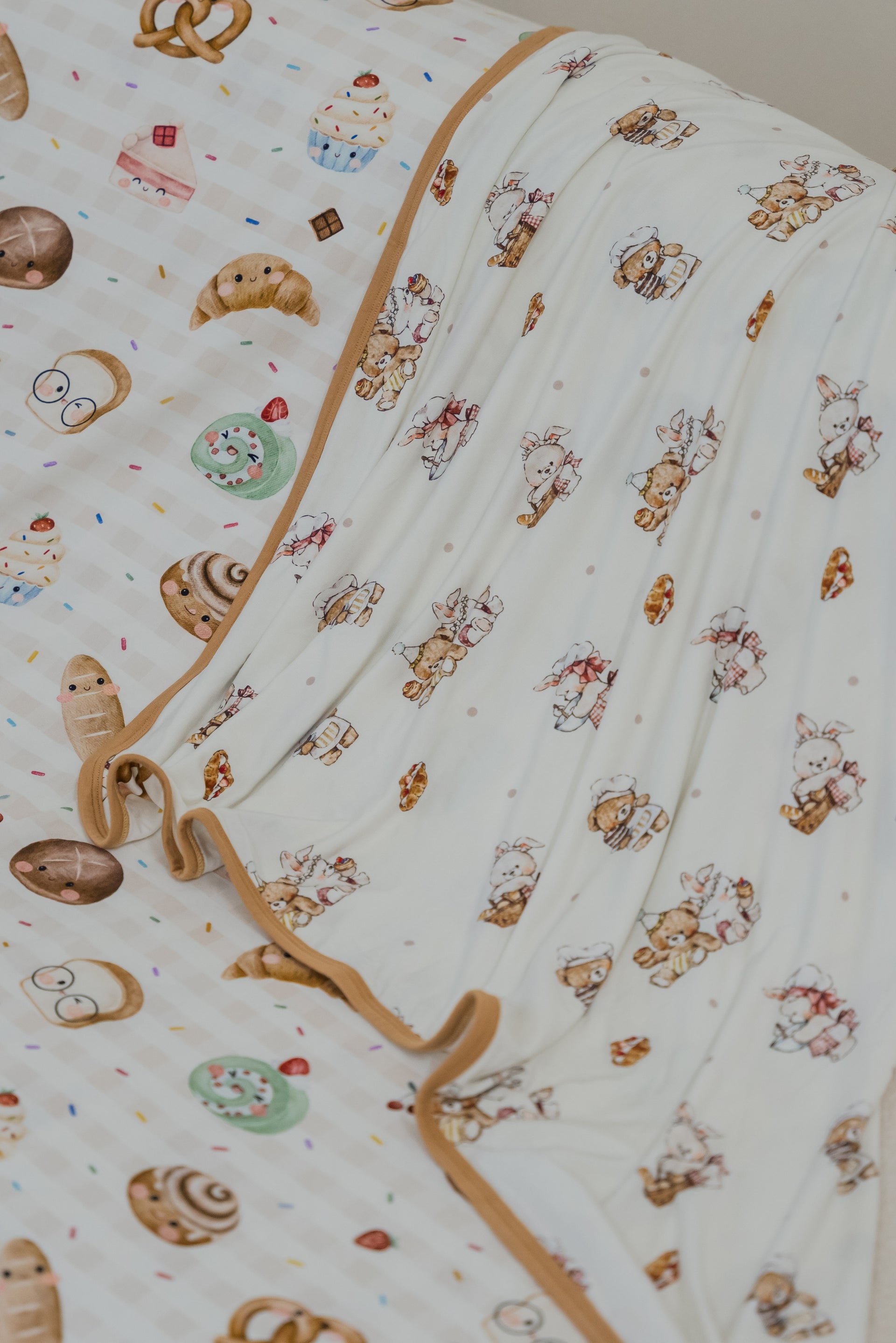 [Blanket] Bakery Cafe / Joyous Bakes Double Printed Bamboo Blanket
