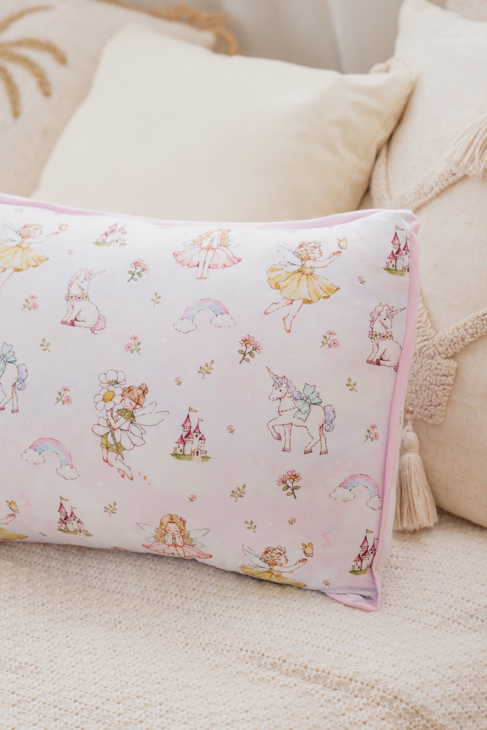 [Pillow] - Fairyland Dreams Pillow