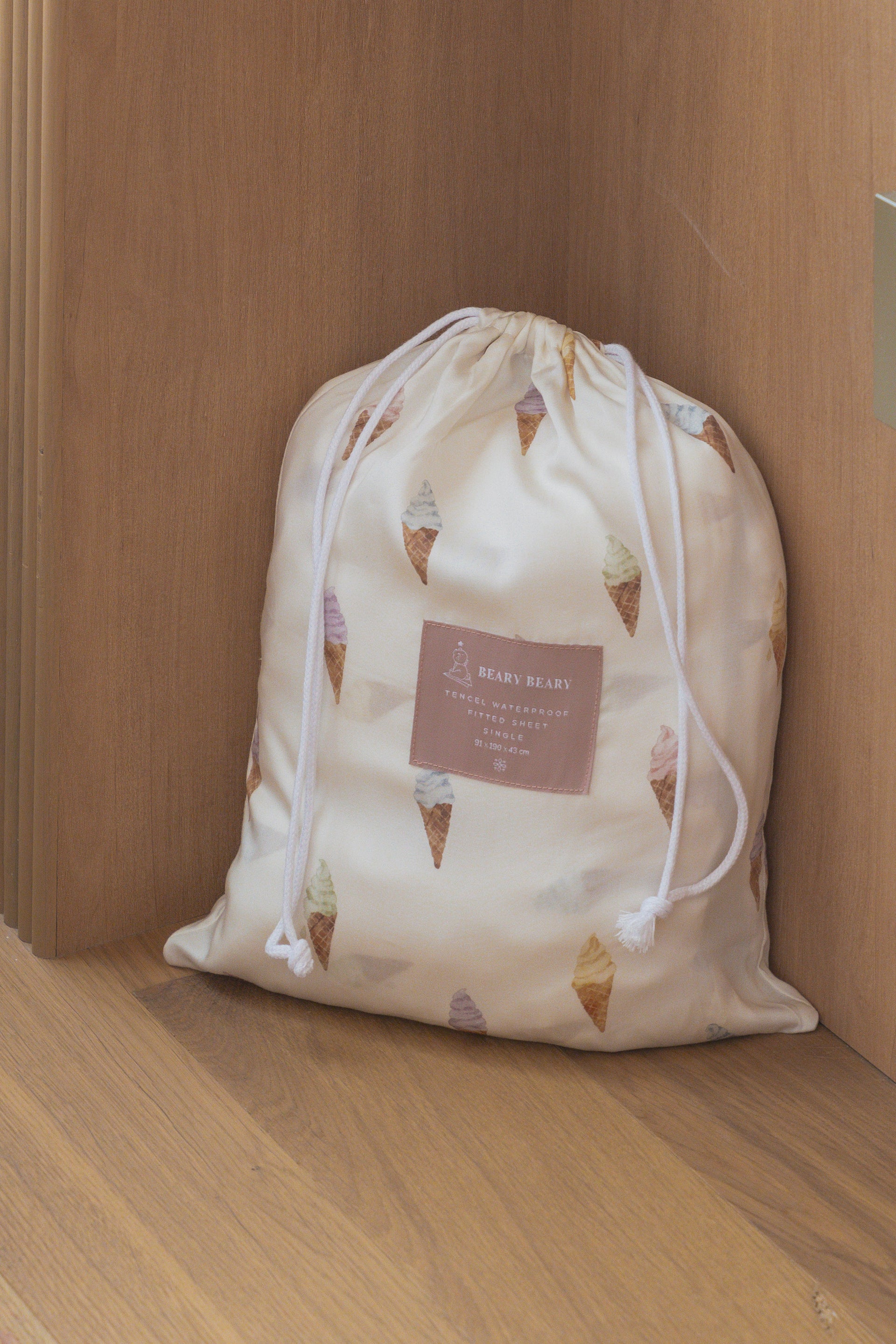 Tencel Waterproof Sheet - Ice Cream Parade