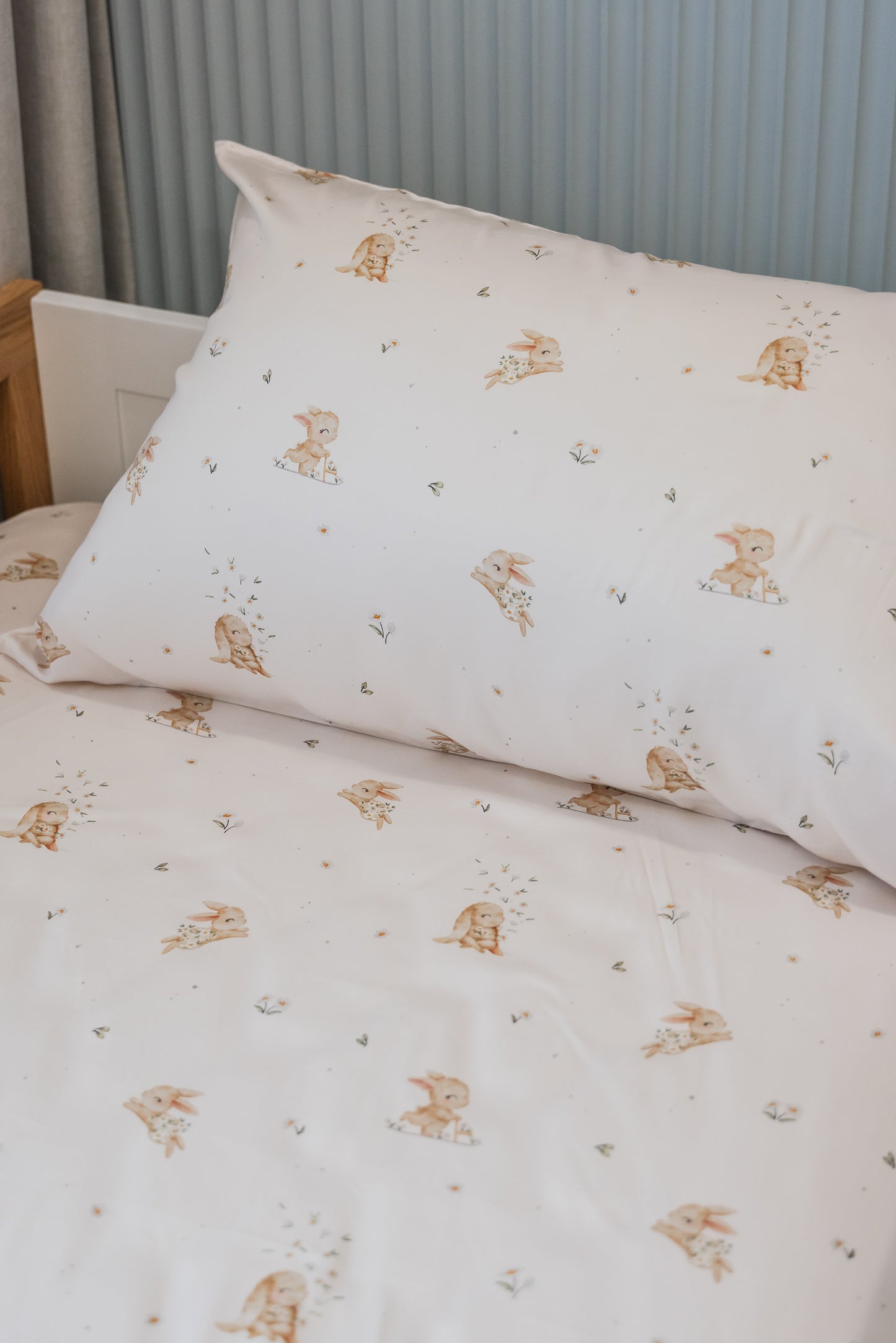 [Pillowcase] Bunnies Meadow Bamboo Lyocell Pillowcase