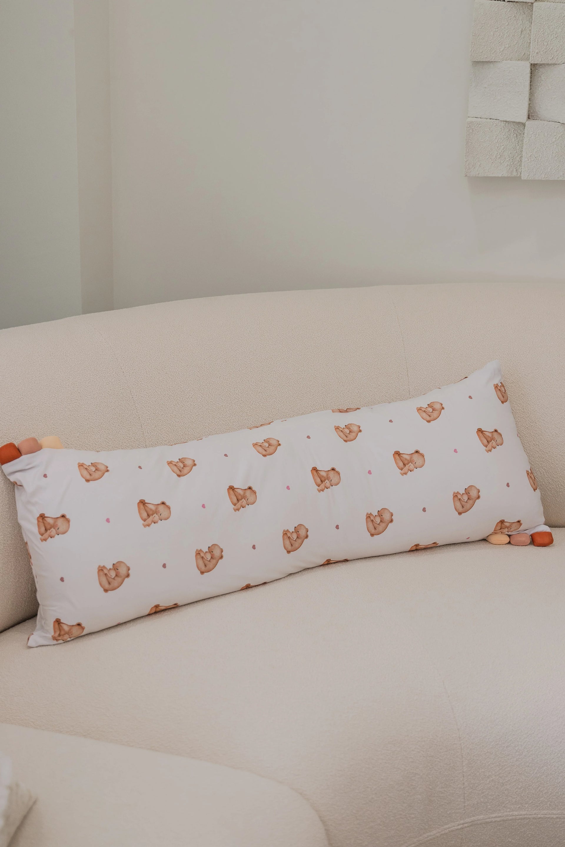 Assorted XL Pillows (Non-Vacuum Packed)