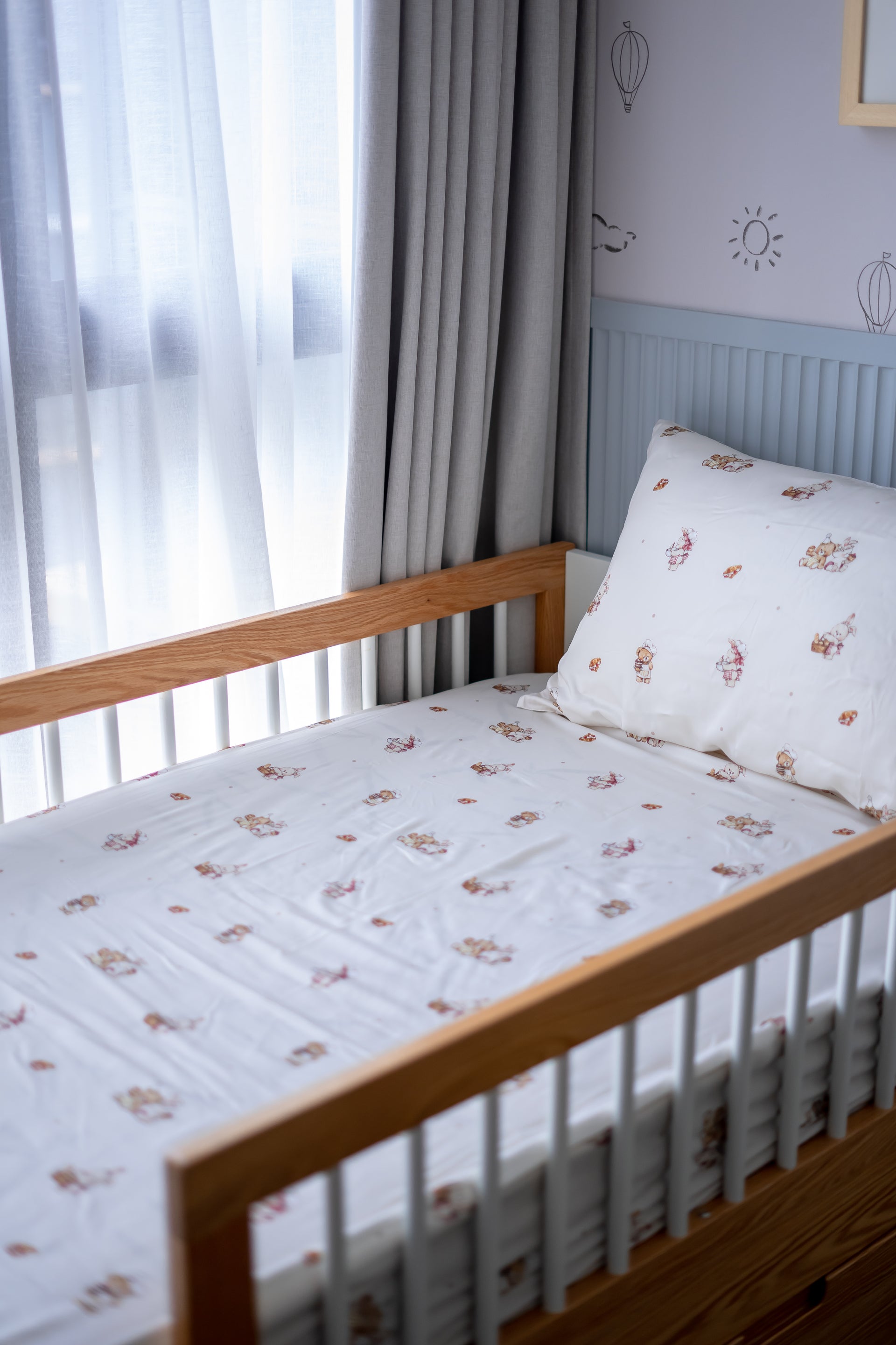 Bakery Cafe Bamboo Lyocell Cot Sheet