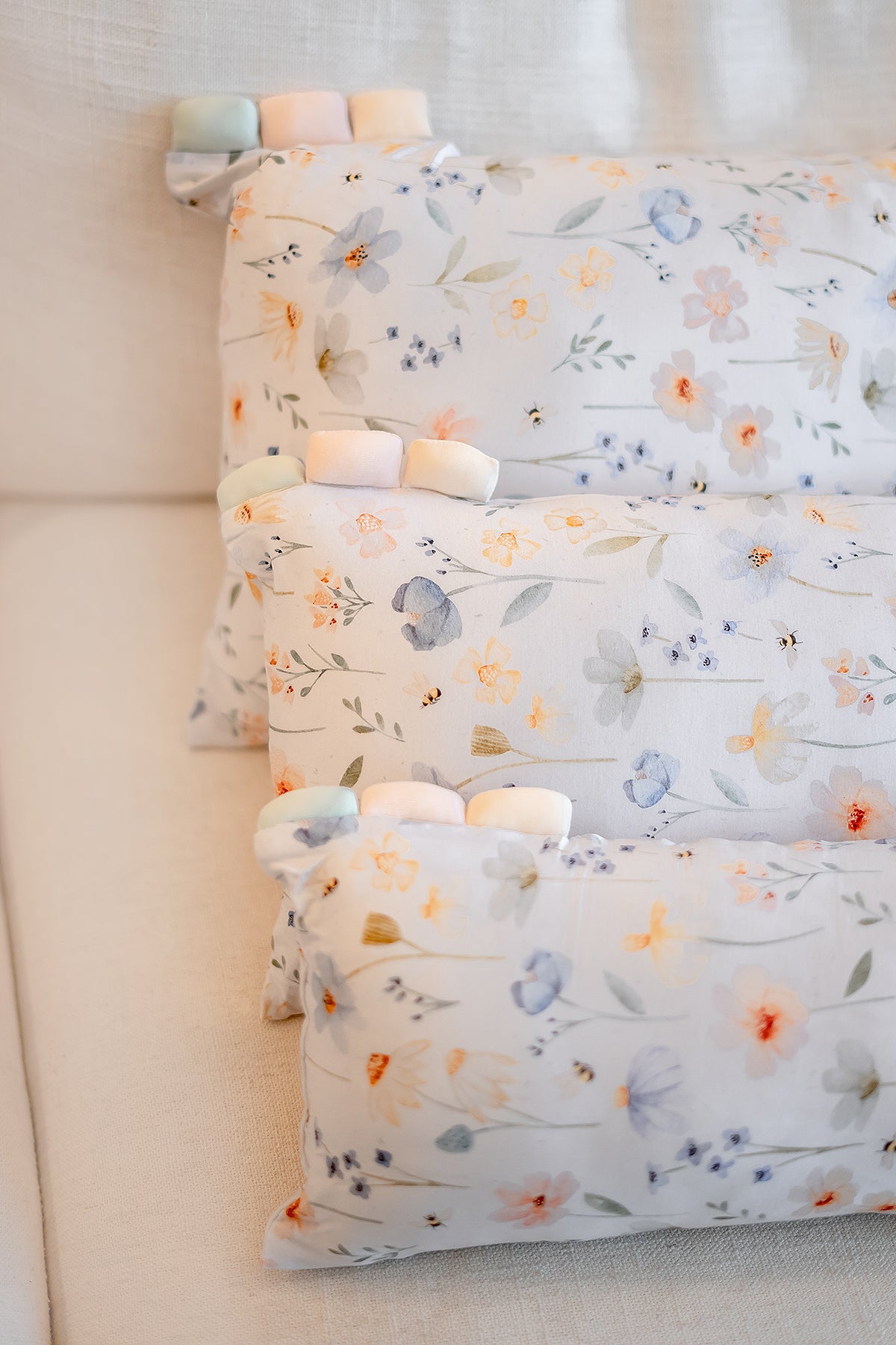 [Case] Floral Soiree Bamboo Pillow