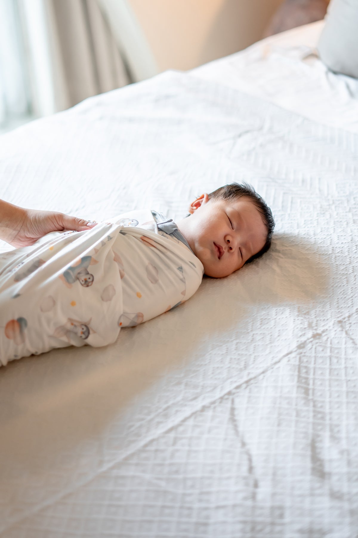 [Blanket] Penguin Explorer Bamboo Swaddle