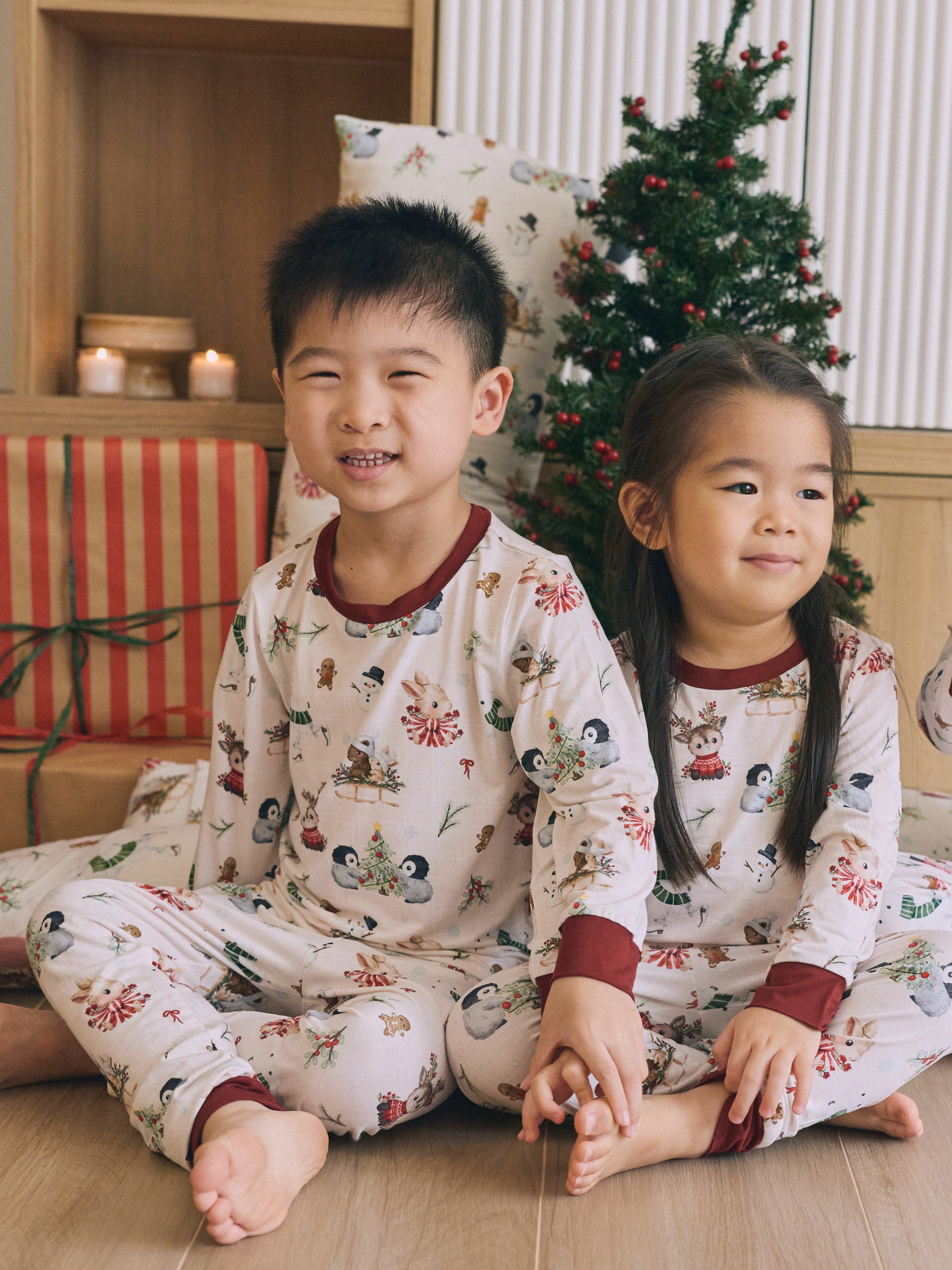 Jolly Christmas Tales 2pcs Pyjamas