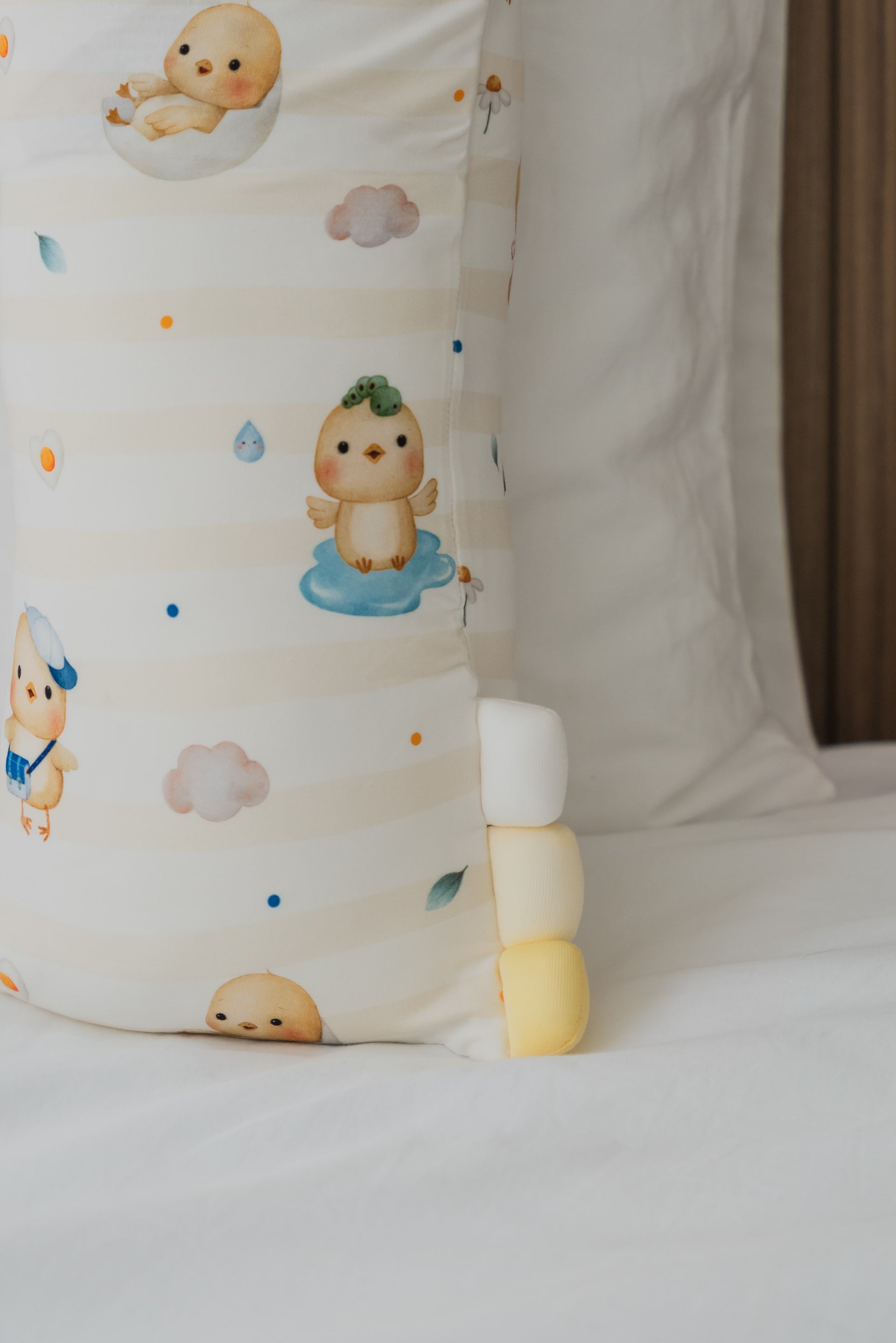 [Pillow] Sunny Side Chicks Pillow