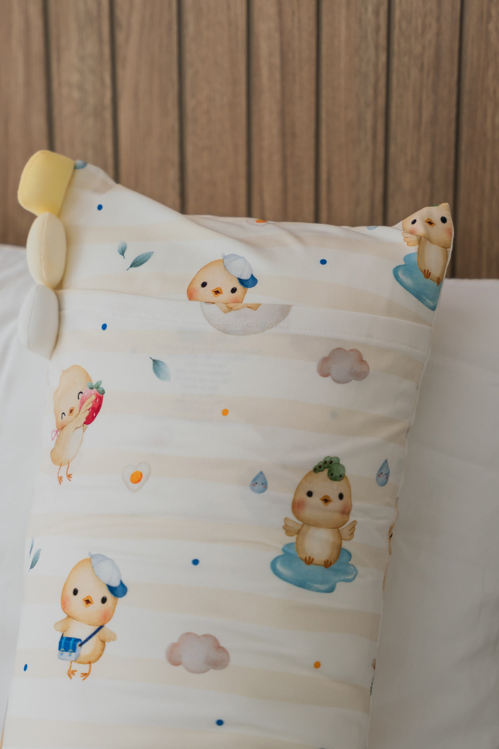 [Case] Sunny Side Chicks Pillowcase