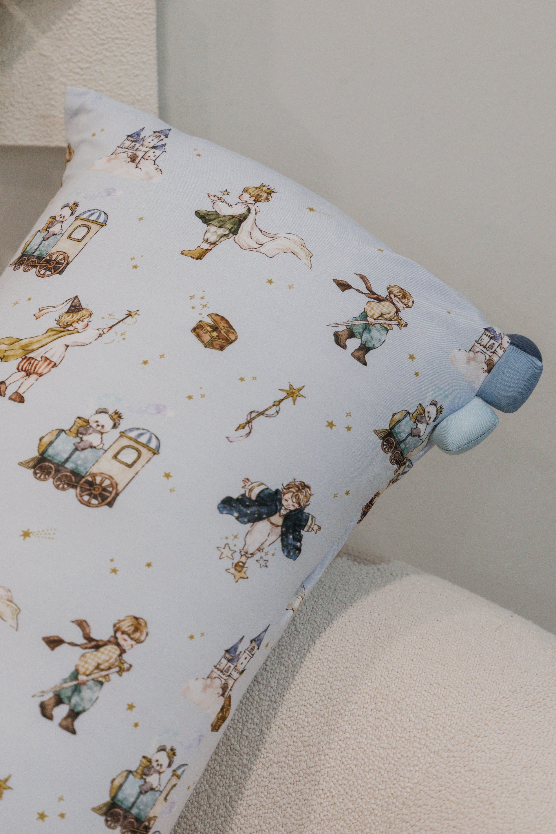 [Case] Starlit Prince Pillowcase