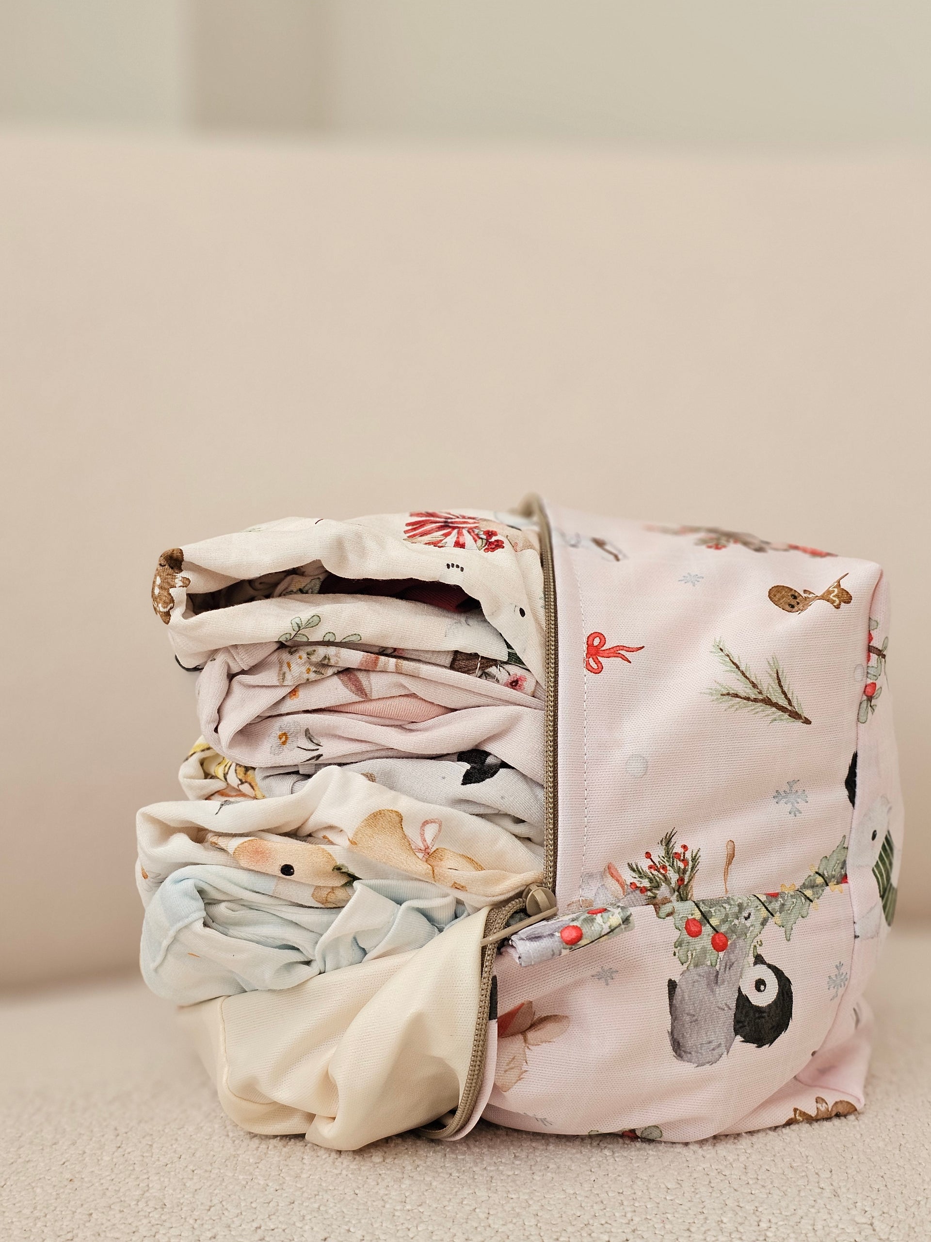 Jolly Christmas Tales Wetbag