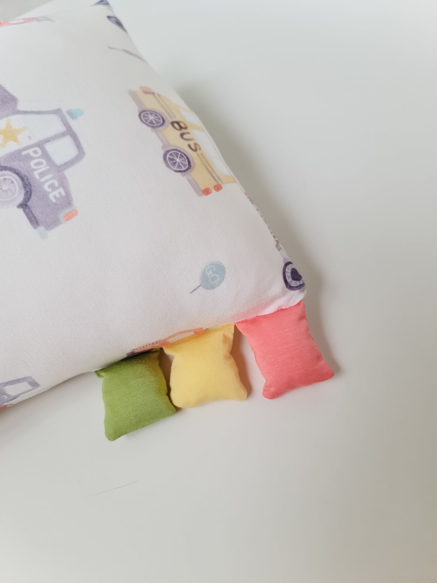 [Pillow] Vehicle Bamboo Sleepies (XL only)